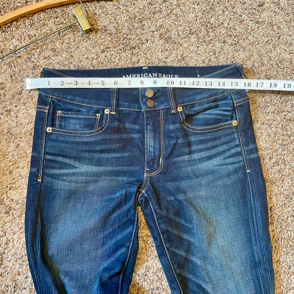 American Eagle Super Stretch Artist Crop Dark Wash Jeans. Size 6 - Picture 8 of 10